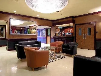 Howard Johnson Plaza Hotel Vancouver