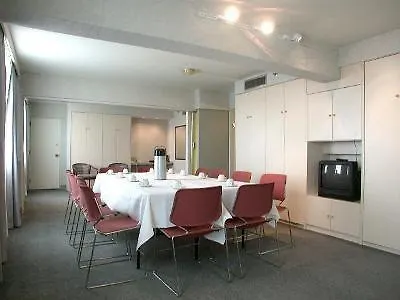 Howard Johnson Plaza Hotel Vancouver Canada