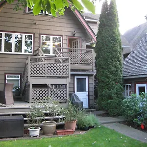 Point Grey Guest house